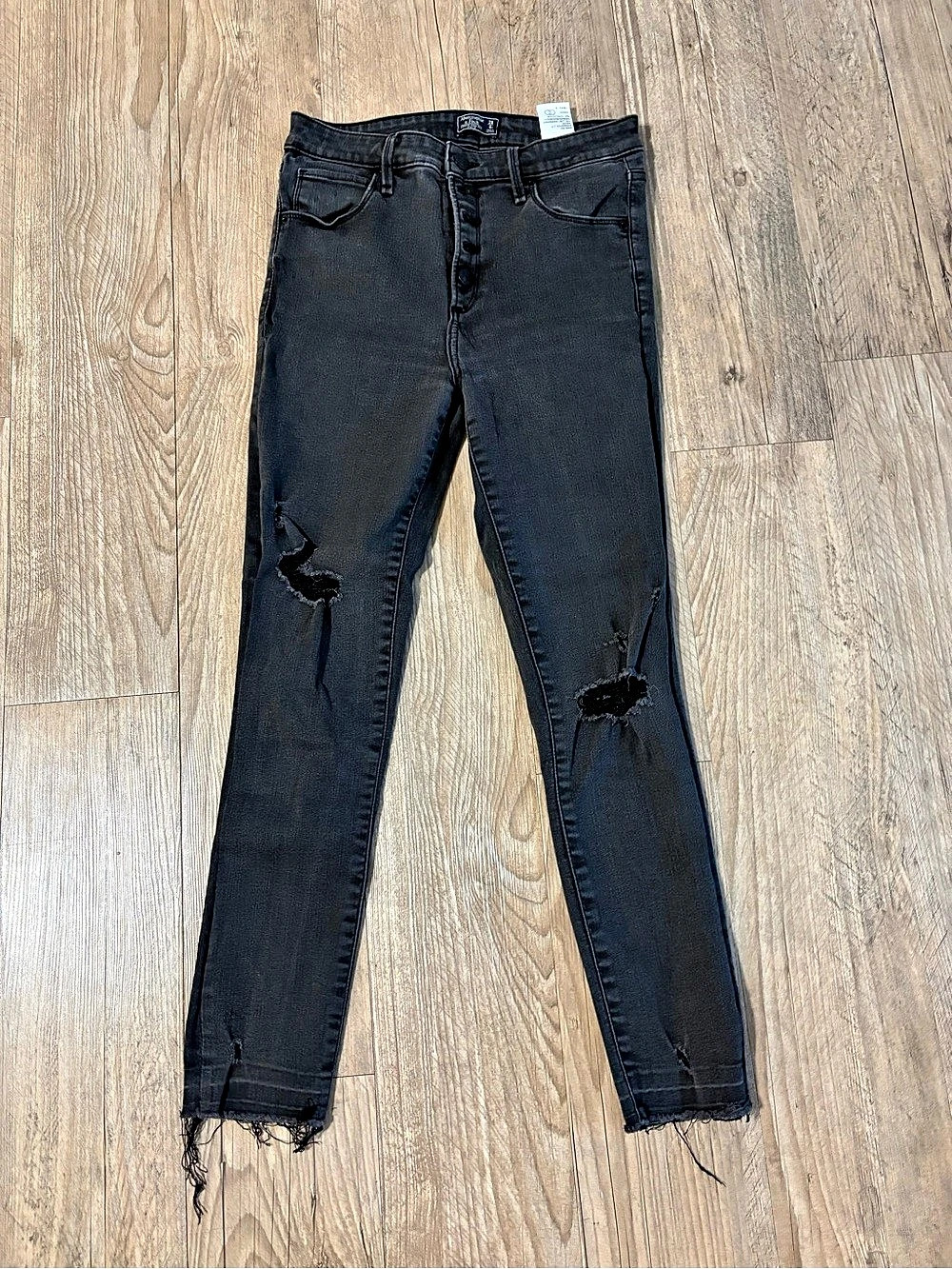 Abercrombie & Fitch Simone High Rise Ankle Distressed Black Skinny Jeans Waist /